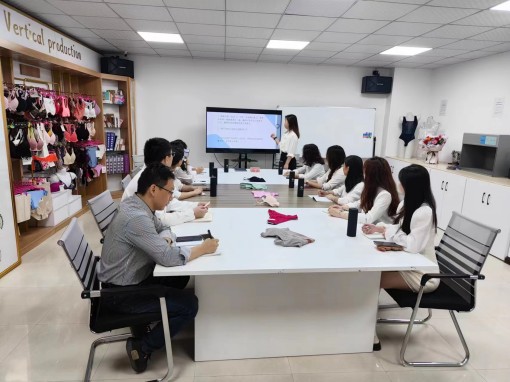 A very meaningful and practical &ldquo;Merchandising Workflow SOP Training Sharing Meeting&rdquo; was successfully held in K-LOYAL Lingerie Factory.