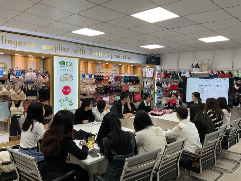 A very meaningful and practical “How to Become a Qualified QC” Training Sharing Meeting was successfully held in K-LOYAL Lingerie Factory.